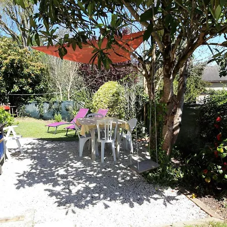 Neflier Holiday home